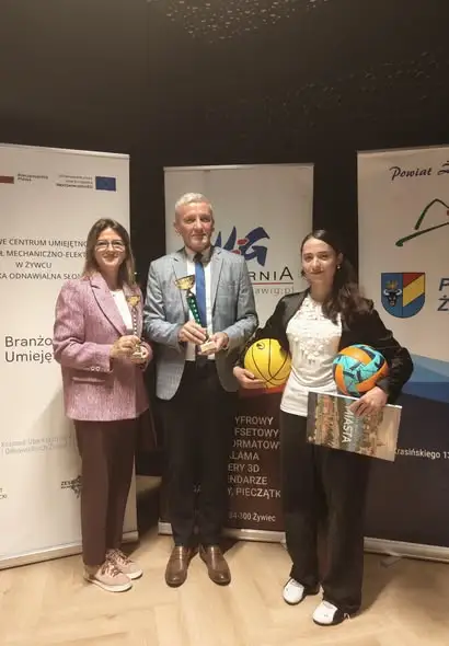 SP nr 1 w Łodygowicach z medalem w sportowej rywalizacji powiatu żywieckiego