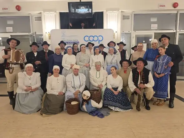 Gazdowie z Łodygowic na Międzynarodowym Festiwalu TĘCZA POLSKA w Polanicy-Zdroju
