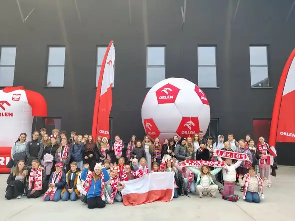 Uczniowie naszej szkoły na meczu Polski z Islandią w Arenie Katowice