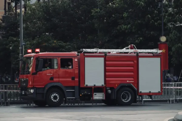Nowy ciężki wóz bojowy dla OSP Łodygowice – jedyny taki w powiecie żywieckim
